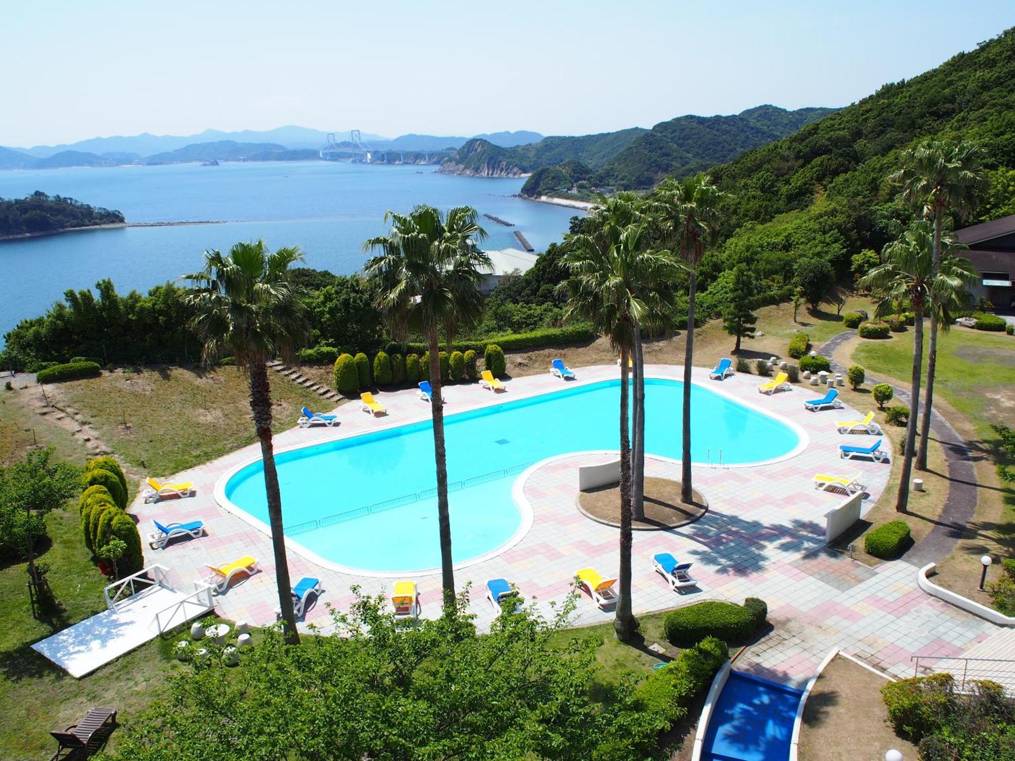 Grand Mercure Awaji Island Resort & Spa Minamiawaji Exteriör bild