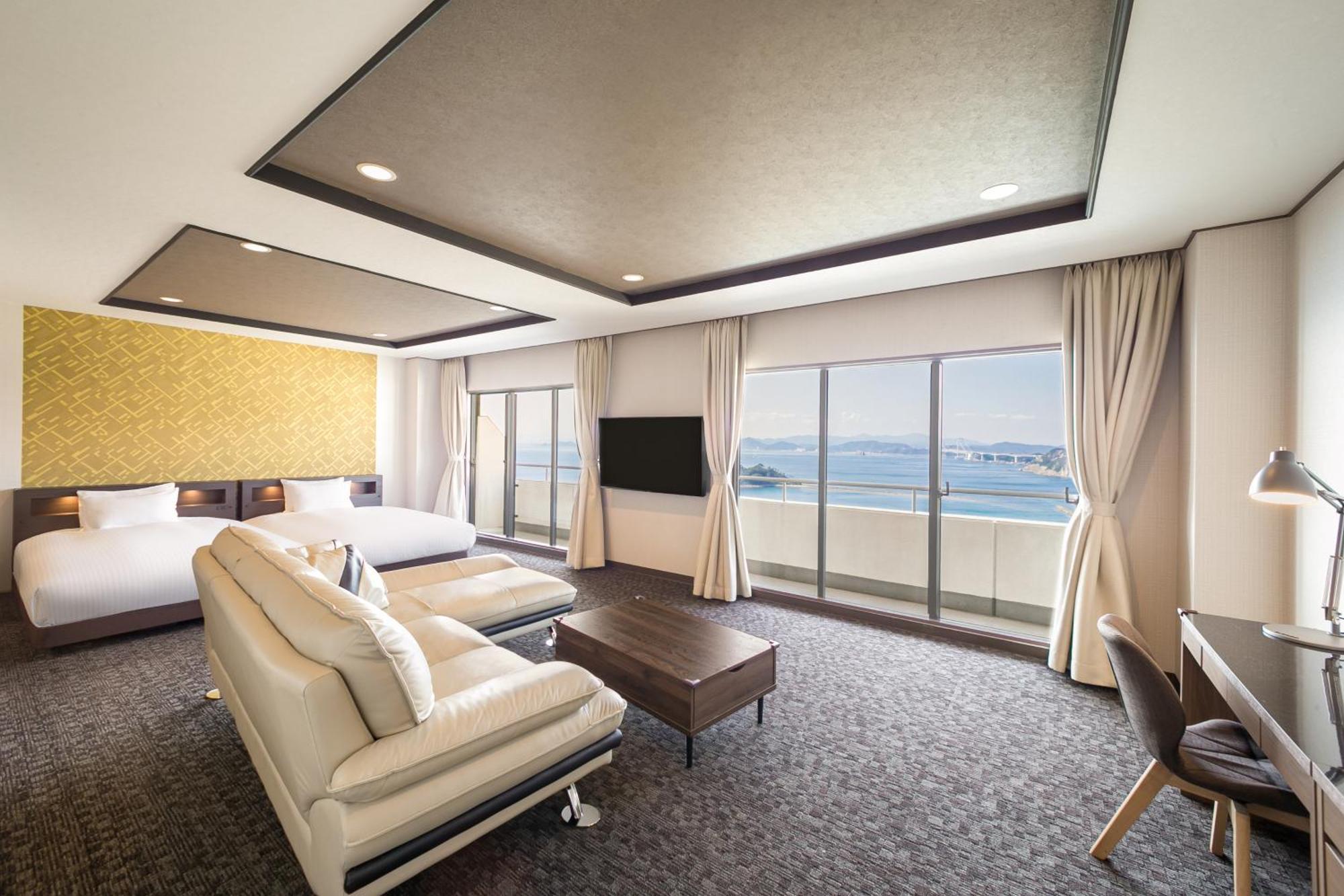 Grand Mercure Awaji Island Resort & Spa Minamiawaji Exteriör bild